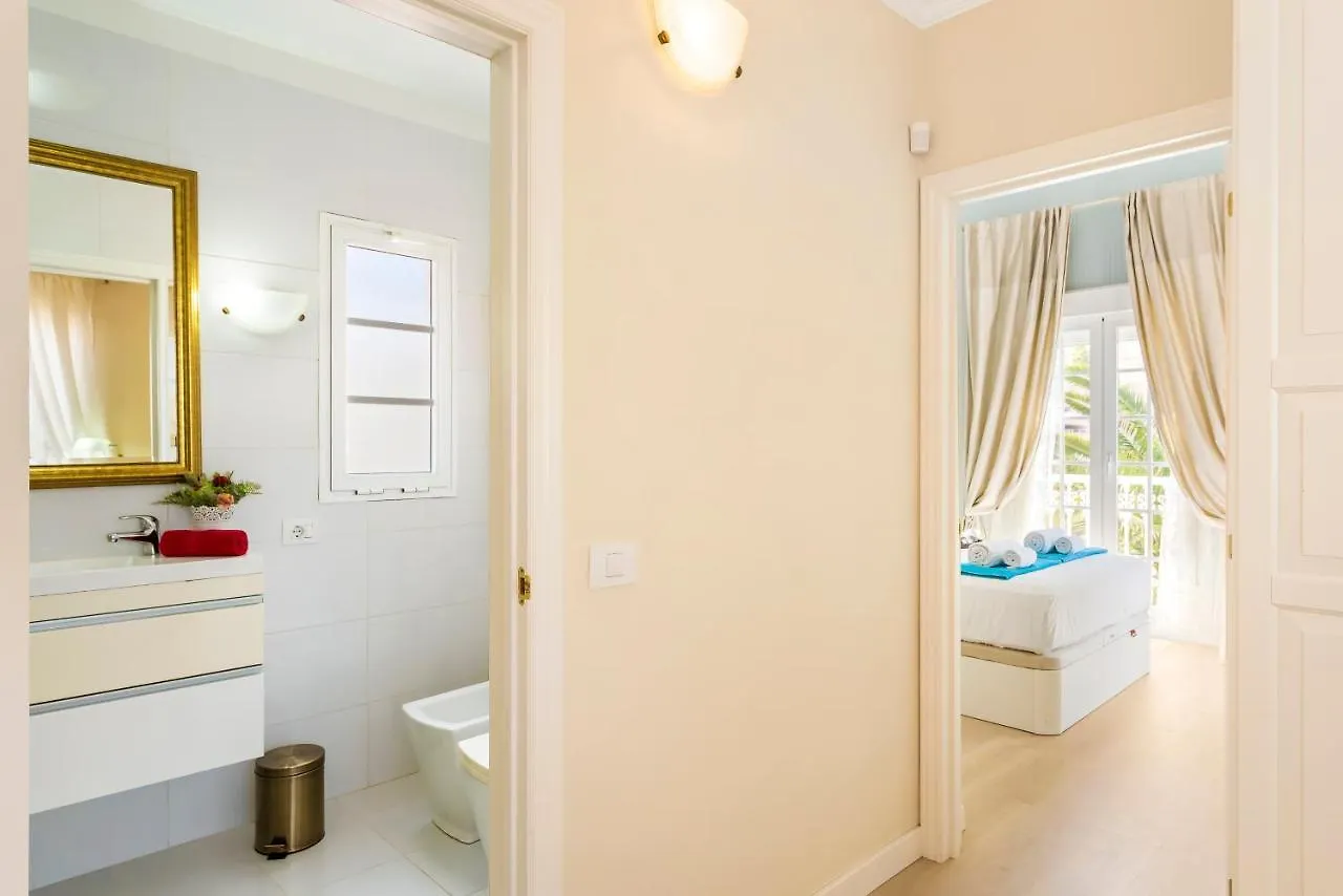 אדחה Beautiful Villa Anna With Heated Pool